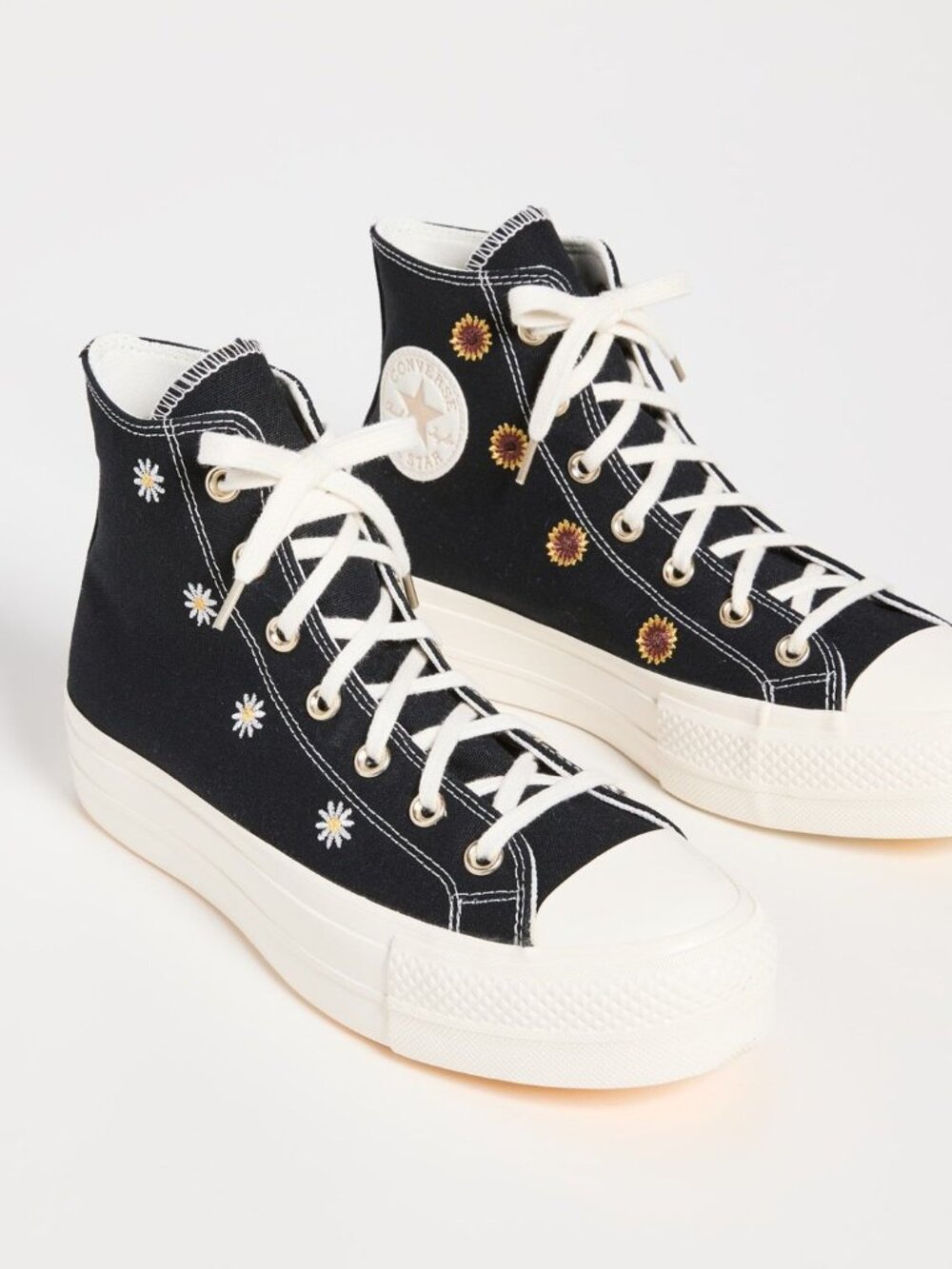 Converse Chuck Taylor All Star Lift Floral Embroidered Sneakers